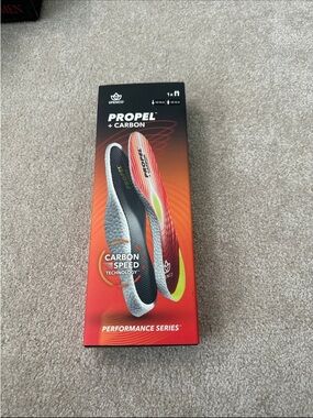 Spenco Propel+ Carbon Men’s Athletic Insoles — Black, Red, Yellow